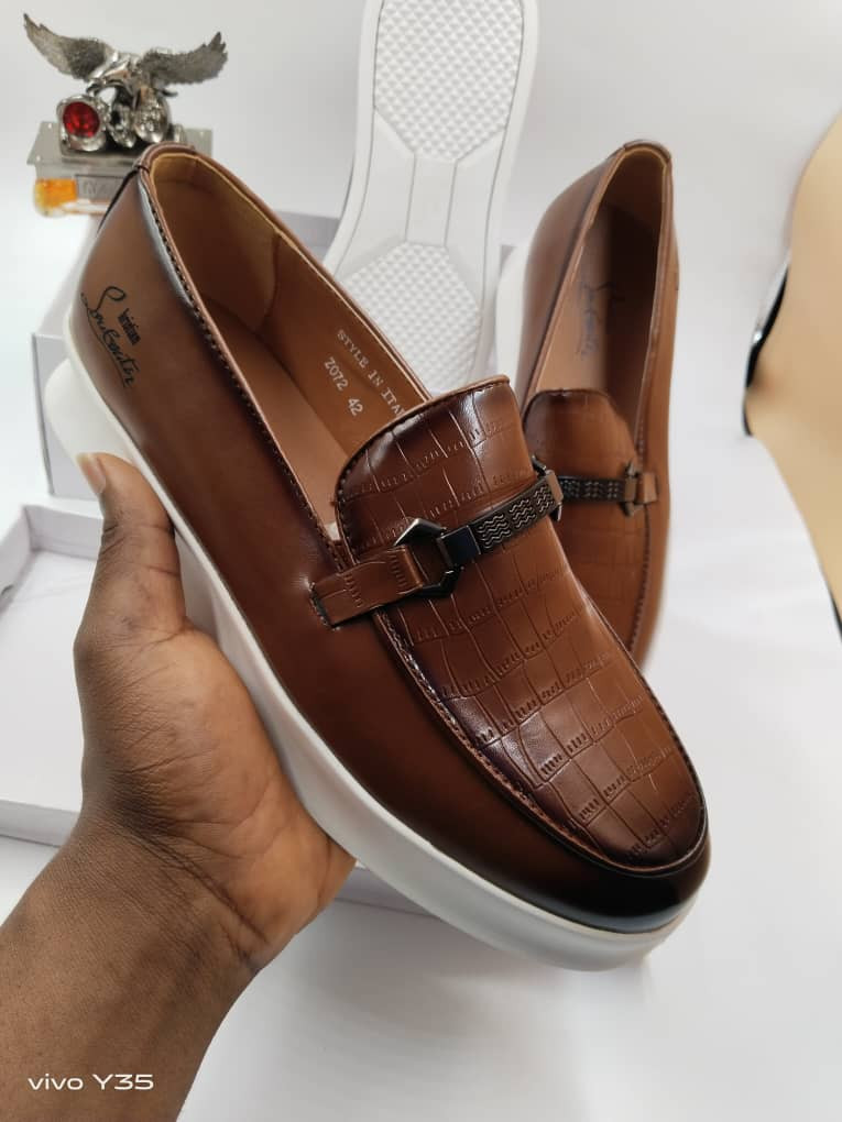 BRAND COPORATE SHOE
